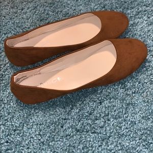 🐪🐪🐪Camel Suede Flats🐪🐪🐪